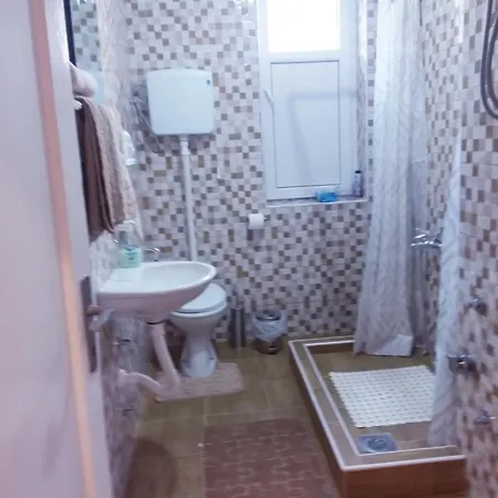 Ikaria Apartment Nis Exterior photo